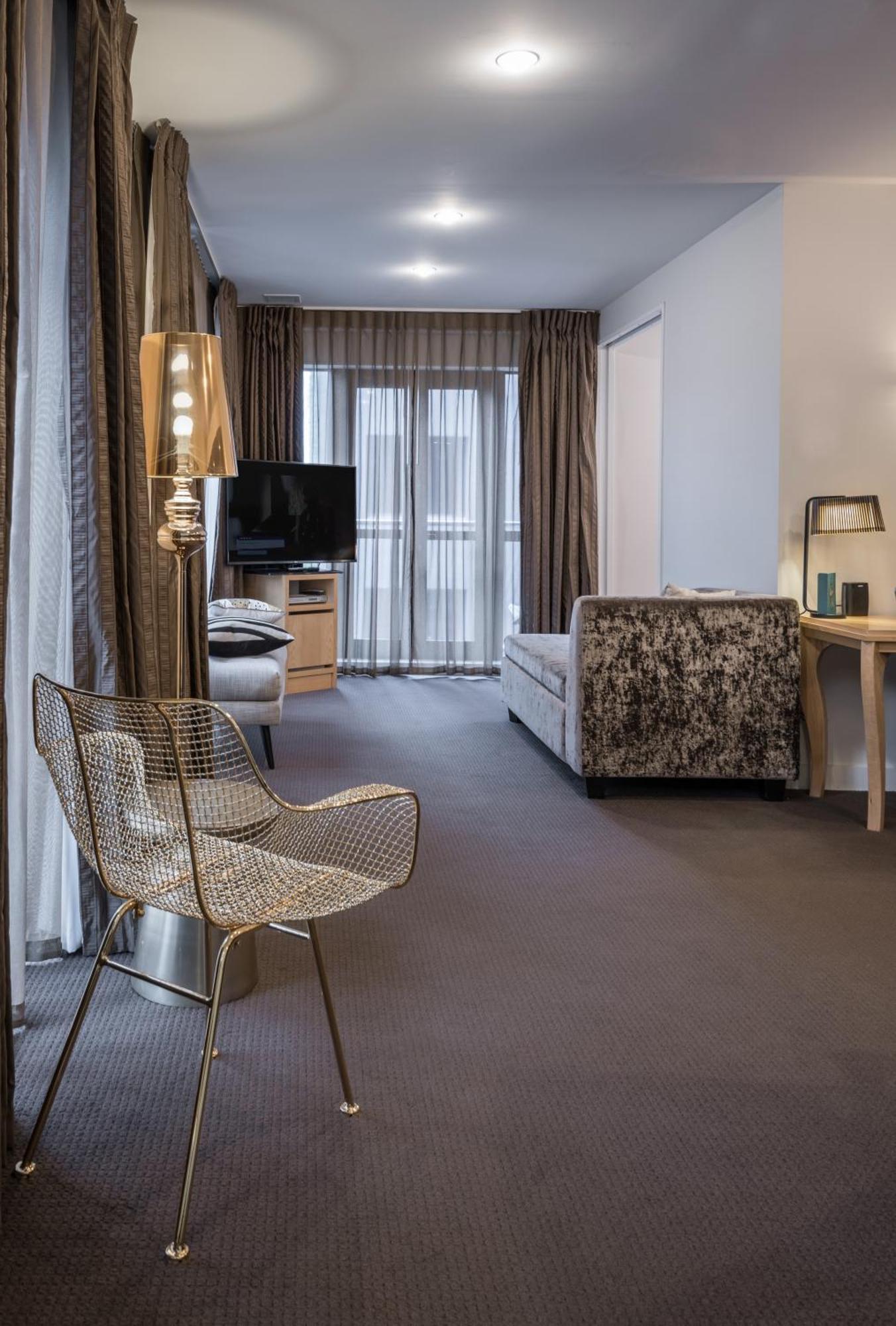 Two Bedroom Apartment,695478378:JPEG